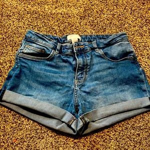 H&M jean shorts